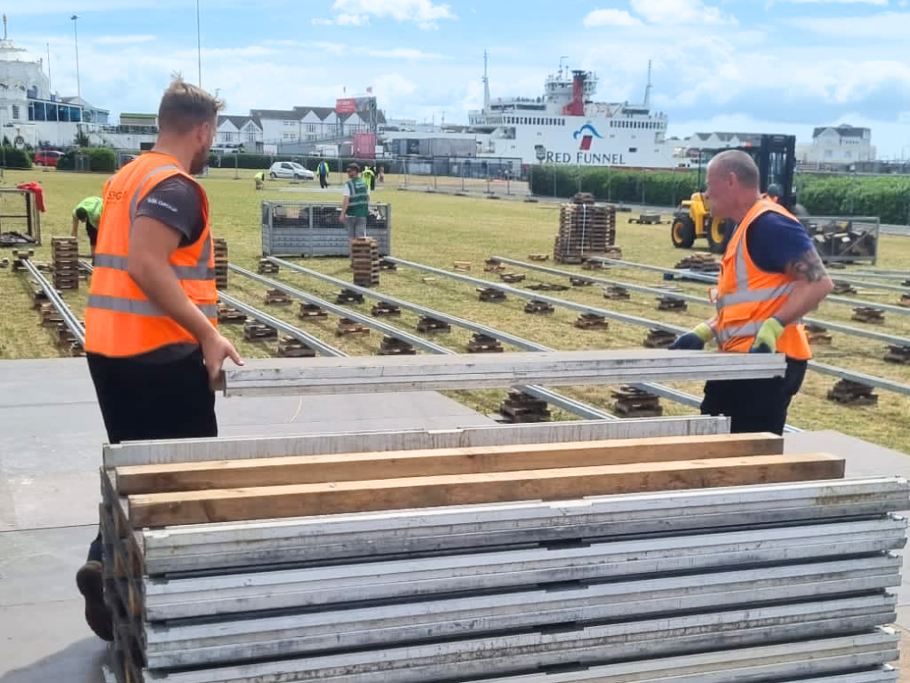 Skilled event crew_1